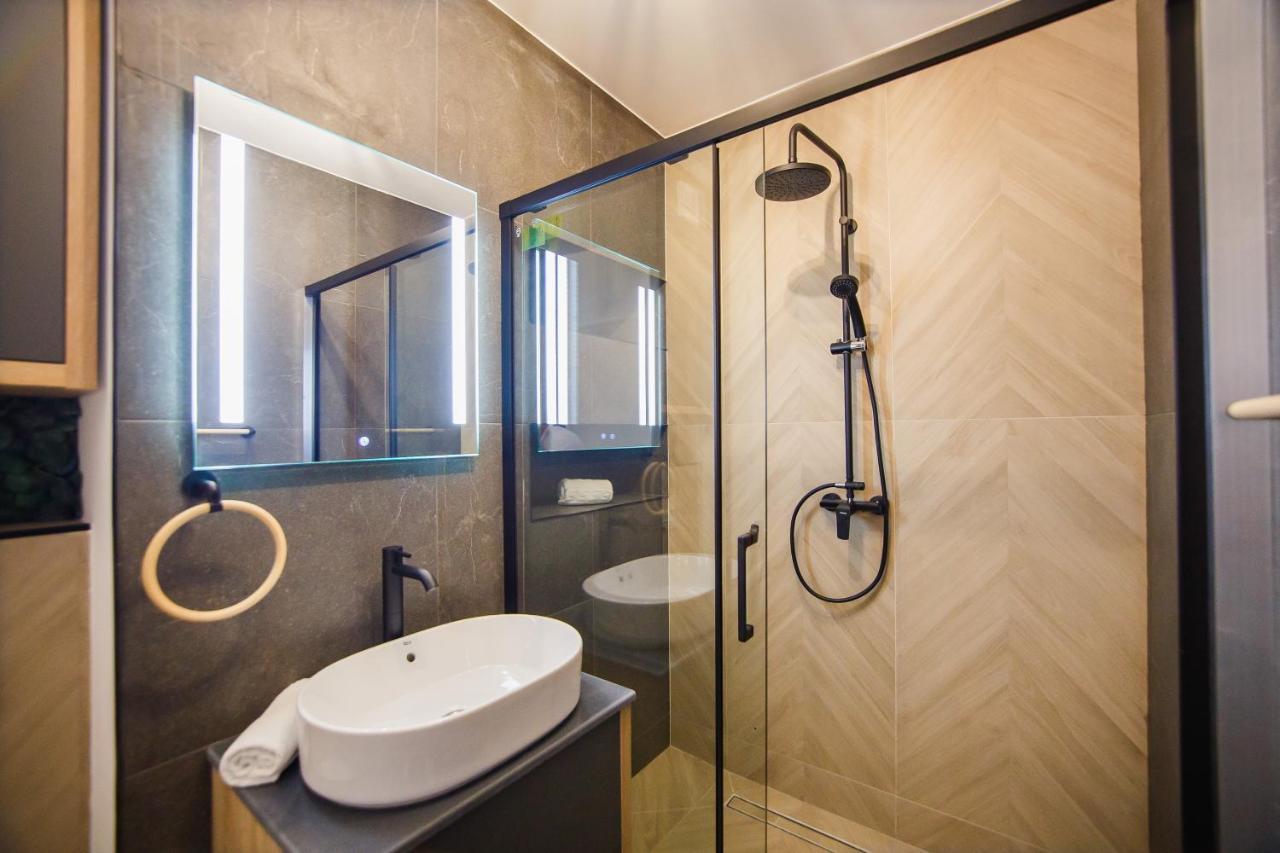 Duo Vibe Apartment Oradea Exteriér fotografie