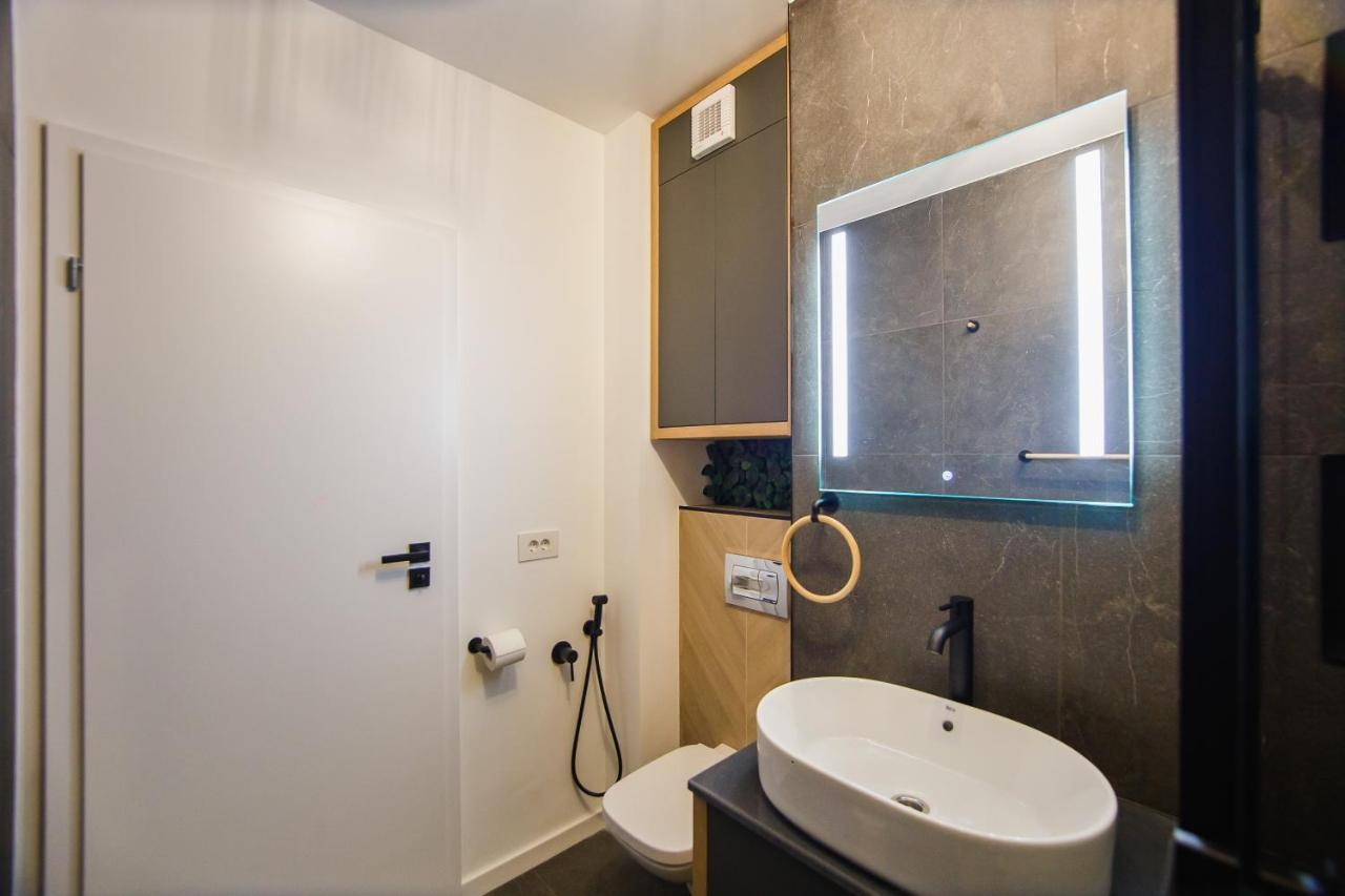 Duo Vibe Apartment Oradea Exteriér fotografie